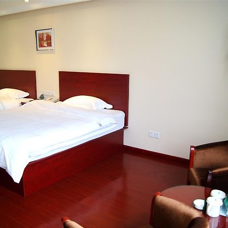 Greentree Inn Jiangsu Suzhou Kunshan High Speed Rail Station Hengshan Road Express Hotel Kunshan (Jiangsu) Exterior foto