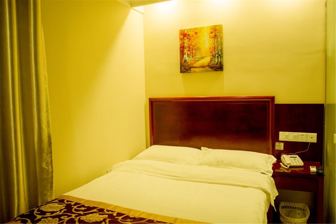 Greentree Inn Jiangsu Suzhou Kunshan High Speed Rail Station Hengshan Road Express Hotel Kunshan (Jiangsu) Exterior foto